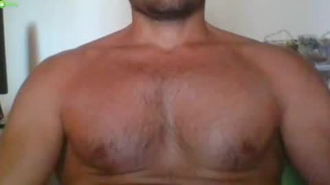 Snapshot of newtyguy90 chatting on 28, 6, 2026 newtyguy90 online show from 28, 6, 2026