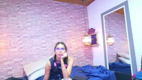 Snapshot of nextdoor_fantasy chatting on 4, 6, 2026 nextdoor_fantasy online show from 4, 6, 2026