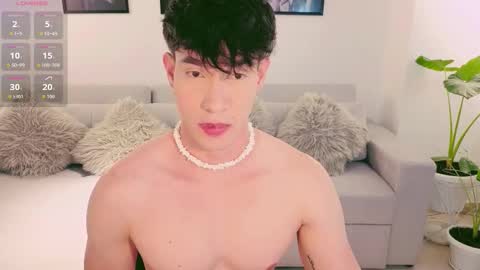 Snapshot of neythan__blaze chatting on 27, 10, 2025   online show from 27, 10, 2025