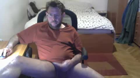 Snapshot of nezoss chatting on 23, 5, 2026 nezoss online show from 23, 5, 2026