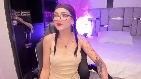 Snapshot of nezukoo_1 chatting on 11, 6, 2026 nezukoo_1 online show from 11, 6, 2026