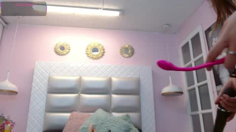 Snapshot of nezzukoo chatting on 14, 5, 2026 nezzukoo online show from 14, 5, 2026