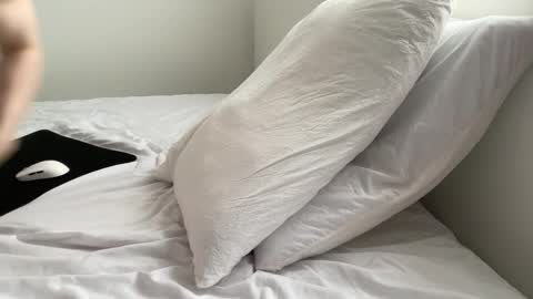 Adrian Von Ziegler online show from 19, 9, 2025