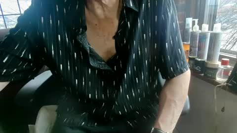 Snapshot of nfgwholoves2cum chatting on 12, 3, 2025 NFG Nice Friendly Guy Dick online show from 12, 3, 2025