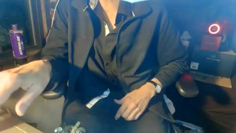 Snapshot of nfgwholoves2cum chatting on 16, 1, 2026 NFG Nice Friendly Guy Dick online show from 16, 1, 2026