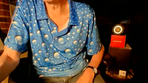 Snapshot of nfgwholoves2cum chatting on 13, 4, 2026 NFG Nice Friendly Guy Dick online show from 13, 4, 2026