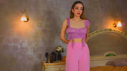 Anasteisha online show from 18, 11, 2025