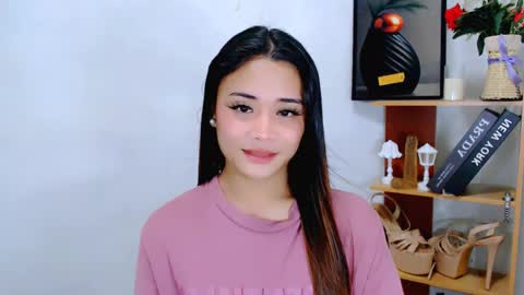 Snapshot of nhicolehollywood chatting on 20, 5, 2026 hottie nicole online show from 20, 5, 2026