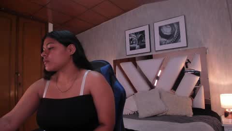 nhoa_harlow online show from 30, 3, 2026