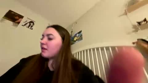 Nia online show from 2, 12, 2025