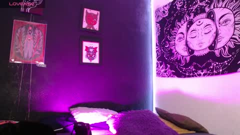 Snapshot of niakat_ chatting on 18, 9, 2025 niakat online show from 18, 9, 2025