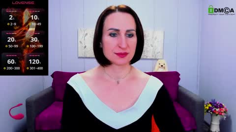 niasmithh online show from 6, 3, 2025