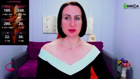 niasmithh online show from 6, 3, 2025