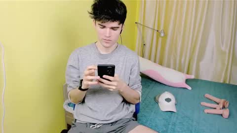 Nick PVT is open FanslyTwitter - Nic kycb online show from 28, 12, 2024