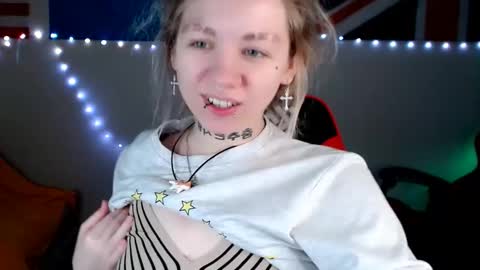 nica_kawaii online show from 20, 3, 2026