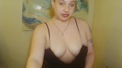 Snapshot of niccibaby chatting on 2, 3, 2026 Nicci babyyy online show from 2, 3, 2026