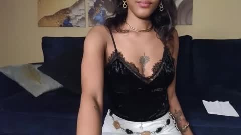 Snapshot of nicckah_ chatting on 2, 2, 2025 Lilly online show from 2, 2, 2025