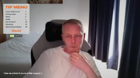 Snapshot of nice_chat_guy chatting on 23, 7, 2026 nice_chat_guy online show from 23, 7, 2026