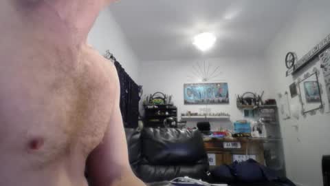 Snapshot of niceasscammo69 chatting on 24, 10, 2025 niceasscammo69 online show from 24, 10, 2025