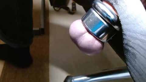 Snapshot of niceballs_munich chatting on 21, 11, 2025 Paul online show from 21, 11, 2025