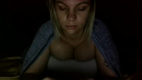 Snapshot of nicecolddrink2 chatting on 2, 12, 2024 Amber online show from 2, 12, 2024