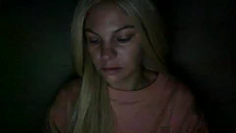 Snapshot of nicecolddrink2 chatting on 6, 10, 2025 Amber online show from 6, 10, 2025
