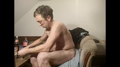 nicefuck0077 online show from 9, 12, 2024