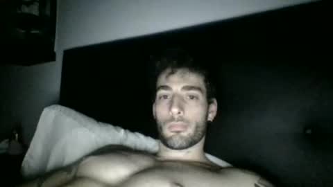 Snapshot of nicegguy9826 chatting on 7, 4, 2026 nicegguy9826 online show from 7, 4, 2026