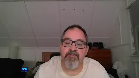 Snapshot of niceguy7208 chatting on 17, 7, 2026 niceguy7208 online show from 17, 7, 2026
