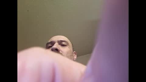 Snapshot of nicennew666 chatting on 8, 5, 2026 nicennew666 online show from 8, 5, 2026