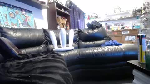 niceonebrov online show from 3, 3, 2026