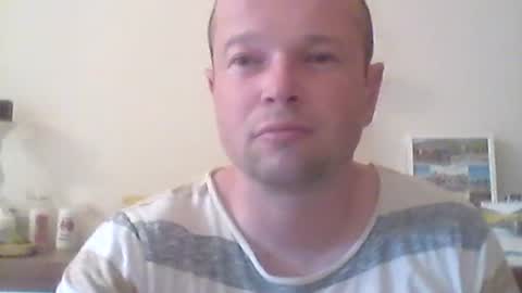Snapshot of nick1990b chatting on 16, 6, 2026 nick1990b online show from 16, 6, 2026