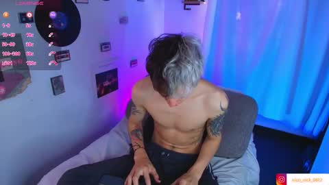 Nico online show from 6, 2, 2026