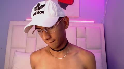 Snapshot of nick_collins20 chatting on 6, 2, 2026 Nick online show from 6, 2, 2026