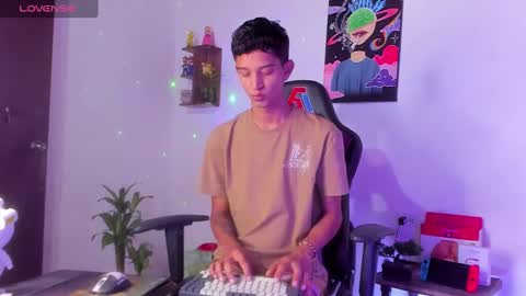 Frank online show from 2, 2, 2025