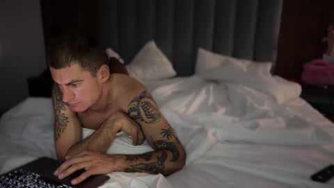 Snapshot of nick_n_mia chatting on 14, 10, 2025 Nick and sweet Mia online show from 14, 10, 2025