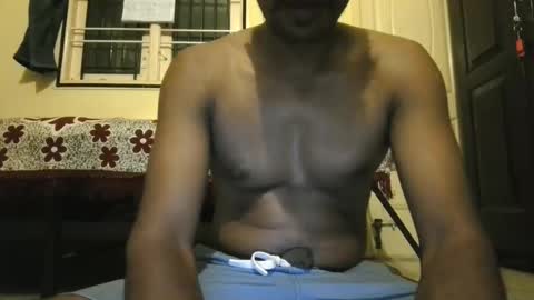 Snapshot of nickboy2106 chatting on 14, 4, 2026 vicky online show from 14, 4, 2026