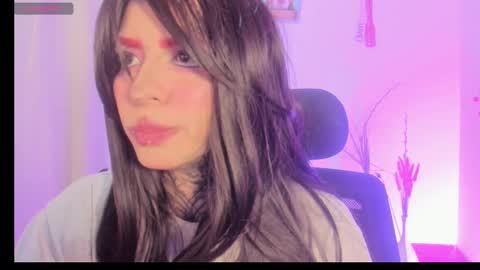 Snapshot of nicki_1 chatting on 5, 10, 2025   Help me reach 100 thumbs up online show from 5, 10, 2025