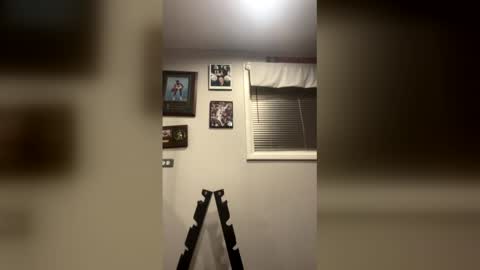 Snapshot of nickinthedome2 chatting on 5, 2, 2026 nickinthedome2 online show from 5, 2, 2026