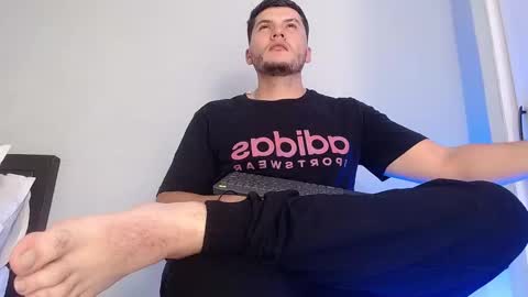 nickk_hills online show from 25, 3, 2026