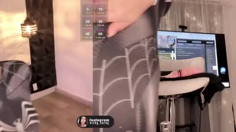 Snapshot of nickky__ chatting on 25, 10, 2025 Nicky online show from 25, 10, 2025