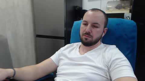 Snapshot of nickolas22 chatting on 8, 2, 2026 Julian online show from 8, 2, 2026