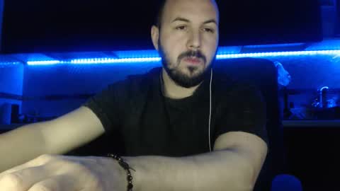 Julian online show from 1, 4, 2026