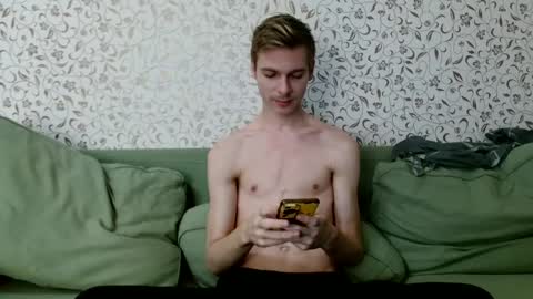 Snapshot of nicksuper8 chatting on 15, 12, 2024 Nick online show from 15, 12, 2024