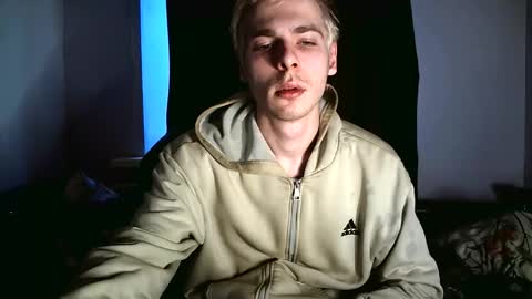 Snapshot of nicksuper8 chatting on 28, 11, 2025 Nick online show from 28, 11, 2025