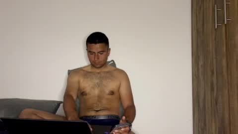 Snapshot of nicktristen_16 chatting on 25, 10, 2025 nicktristen_16 online show from 25, 10, 2025