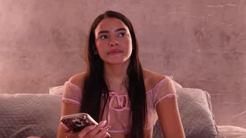 Snapshot of nicky_and_blake chatting on 19, 11, 2025 nicky and blake online show from 19, 11, 2025