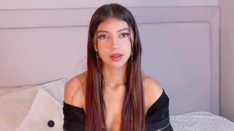 Snapshot of nicky_belmonth chatting on 25, 2, 2025 nicky_belmonth online show from 25, 2, 2025