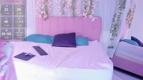 nicky_bonny18 online show from 13, 2, 2026