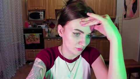 Snapshot of nicky_weekends chatting on 11, 2, 2025 Nicky Weekends online show from 11, 2, 2025